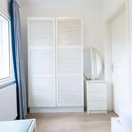 Am Strandwaeldchen *